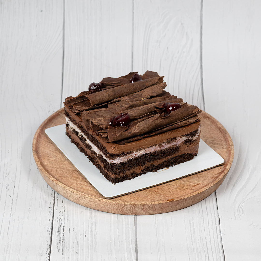 German Black Forest Cake (Egg-free) Small