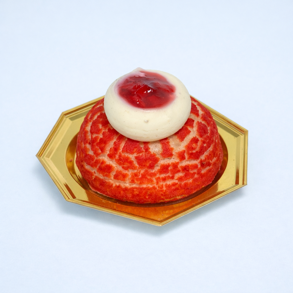 Strawberry Choux Bun